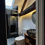 Casa De Rompecias *