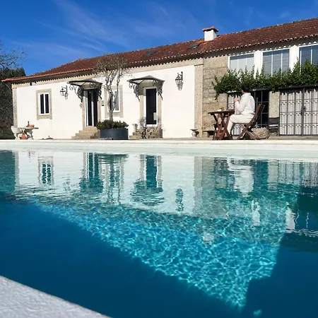 Casa De Rompecias Dom wakacyjny Vizela