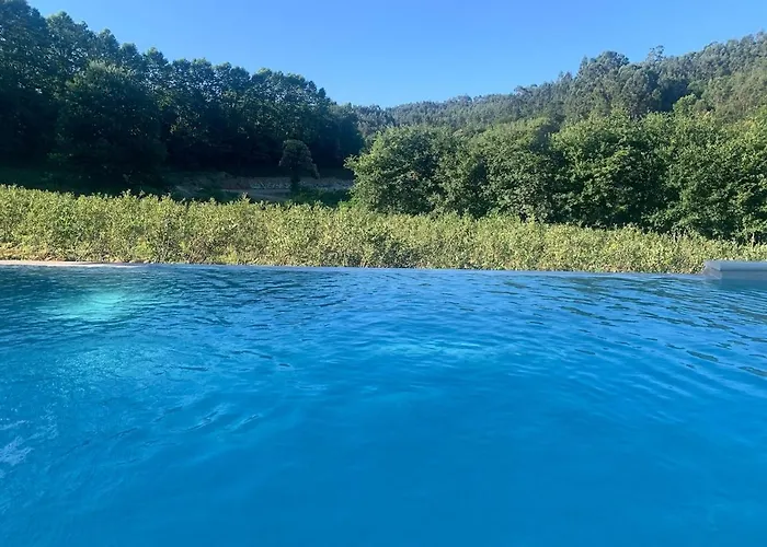 Semesterbostad Casa De Rompecias Vizela