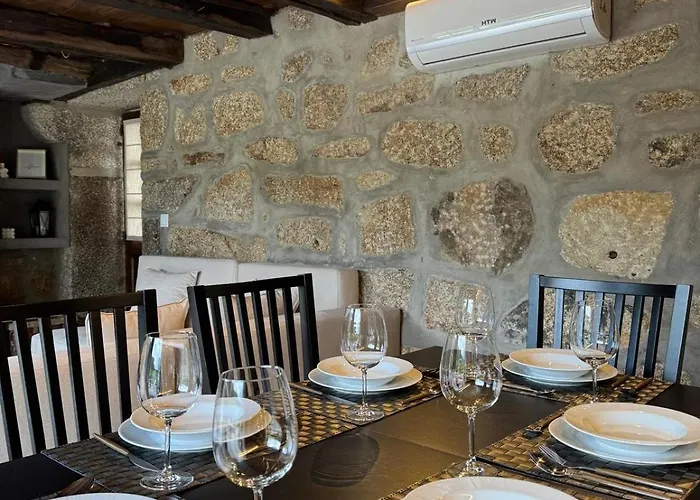 Semesterbostad Casa De Rompecias *